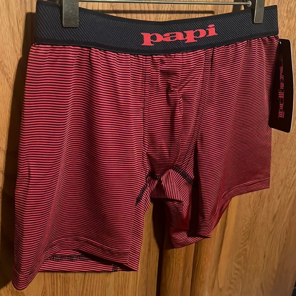Papi - Picture 3 of 5